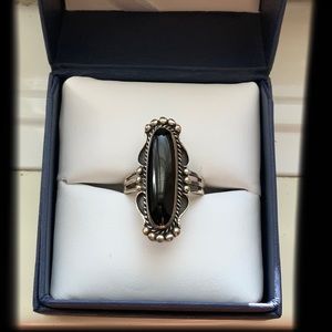 Size 7 Black Onyx Silver Ring